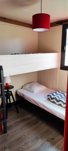 Hébergement AbracadaRoom : Le Chalet des Logis de l'Oumois - Image 9