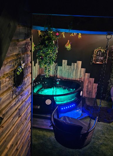 Secret love garden loveroom n'spa à Soleymieu