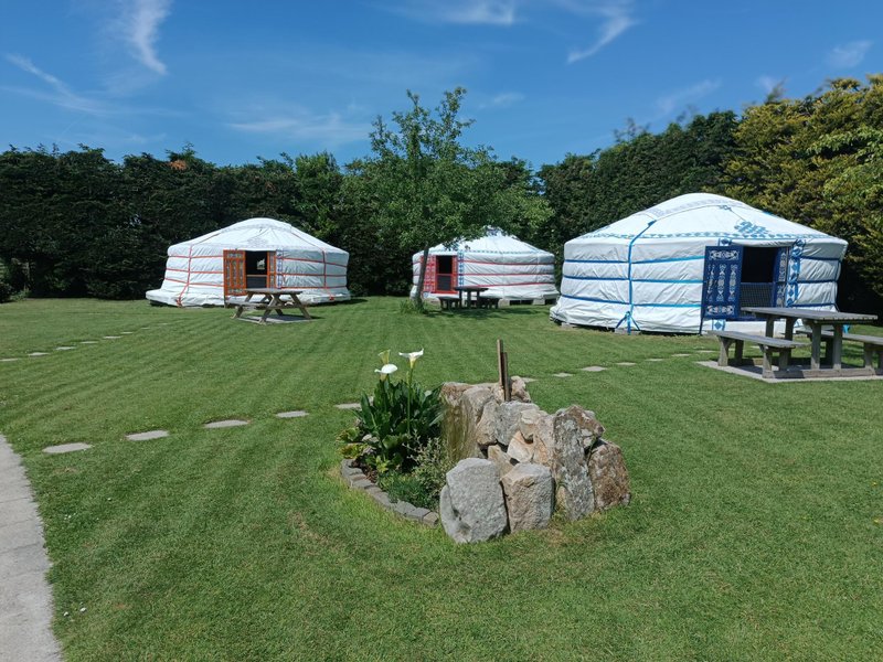 Hébergement AbracadaRoom : Yourte 2-4 pers - Bleu - 3ème - Image 1