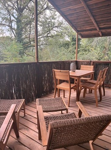 Hébergement AbracadaRoom : Cabane Estèla - Lodge sur pilotis au cœur de la nature, calme & bien-être, réservé aux adultes • linge & ménage inclus • climatisation réversible • cuisine équipée - Image 12