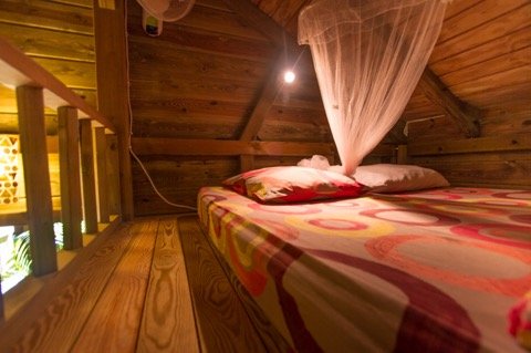 Hébergement AbracadaRoom : Case créole en bois - Image 5