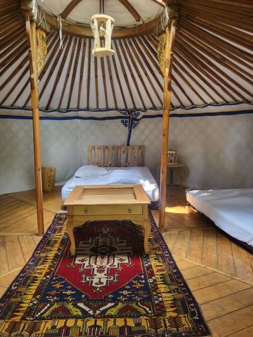 Hébergement AbracadaRoom : Yourte traditionnelle - Image 3