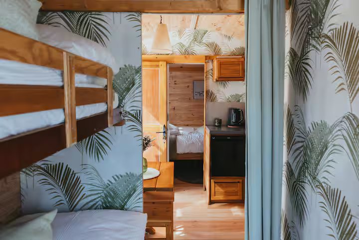 Hébergement AbracadaRoom : La Roulotte - Charme naturel & Cascades du Nideck - Image 6