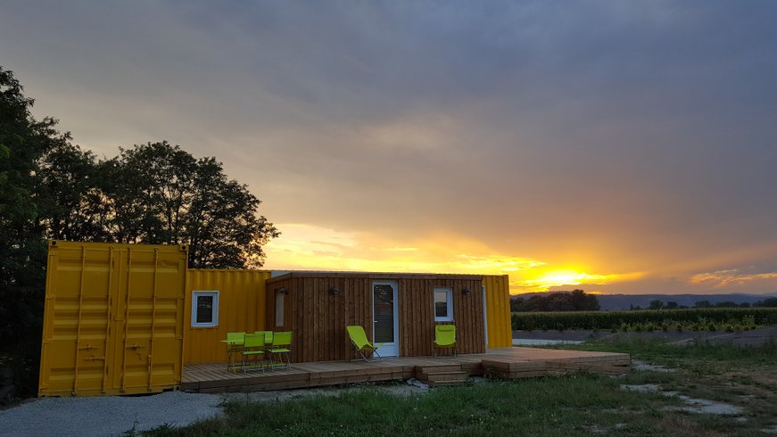 Hébergement AbracadaRoom : Container Jaune Soleil - Image 1