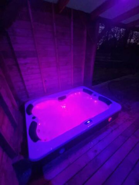 Hébergement AbracadaRoom : Tiny cosy & Spa - Image 10