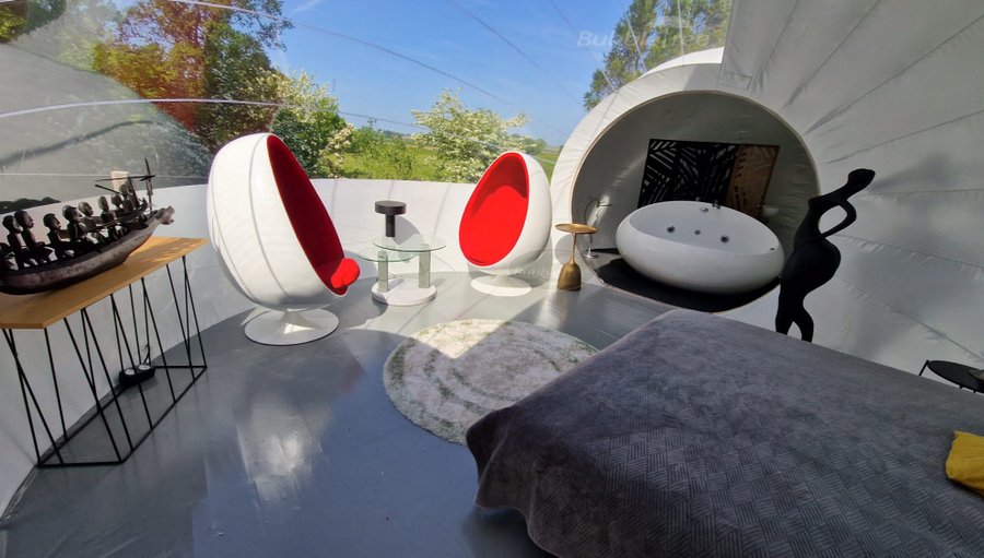 Hébergement AbracadaRoom : Bulle Yin Yang  & balnéo avec planche dînatoire et petit-déjeuner - Image 7