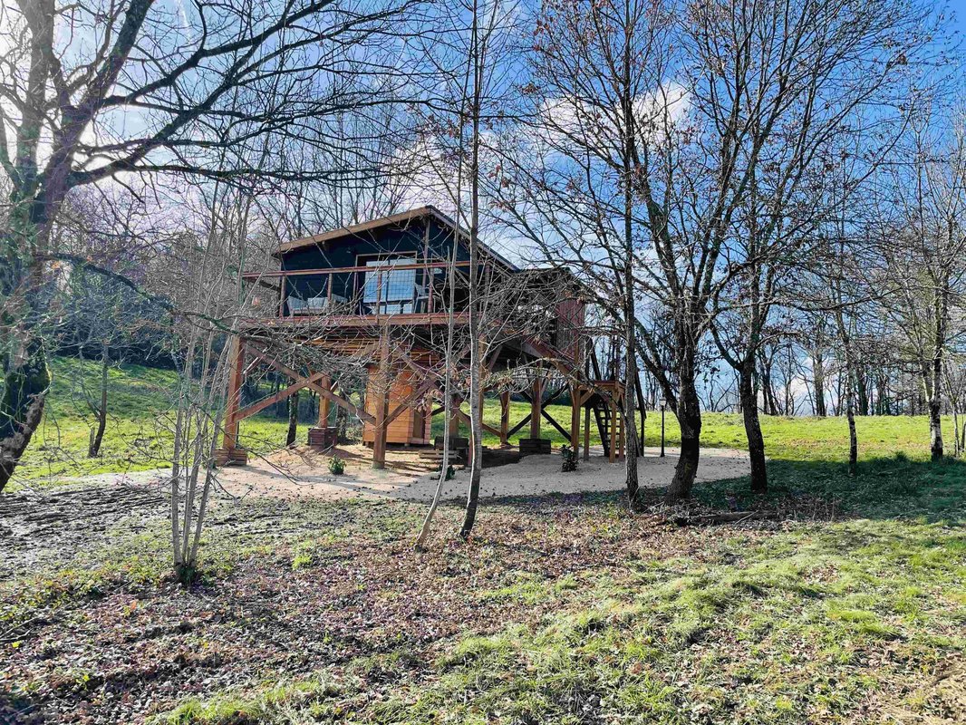 La Cabane Feu de Forêt & spa privatif à Cardeilhac (1)