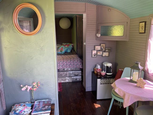 Hébergement AbracadaRoom : Une Roulotte à la Campagne - Image 6