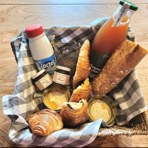 Hébergement AbracadaRoom : roulotte avec jaccuzi privé - Image 11