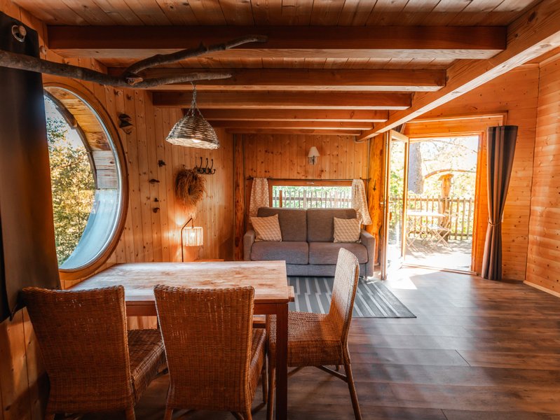 Hébergement AbracadaRoom : Cabane perchée Deluxe Famille avec Spa - Image 12