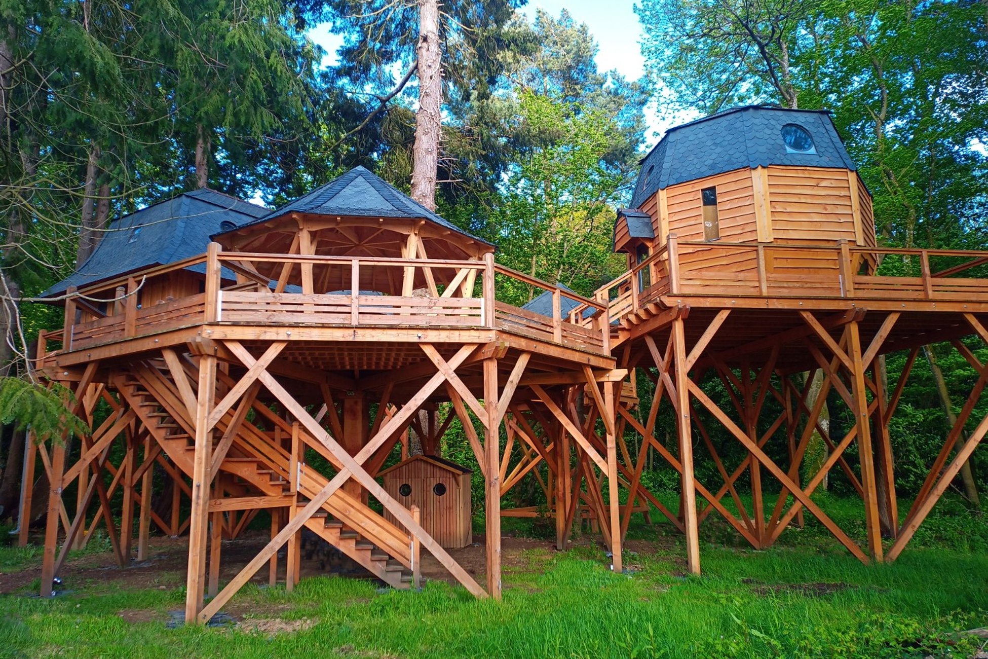Hébergement UnicStay : Tok-Asia – Cabane & bain nordique proche Côte Granit Rose à Mantallot