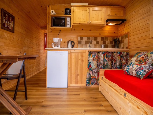 Hébergement AbracadaRoom : Roulotte Les Chardonnerets — Bonne Aventure - Image 11