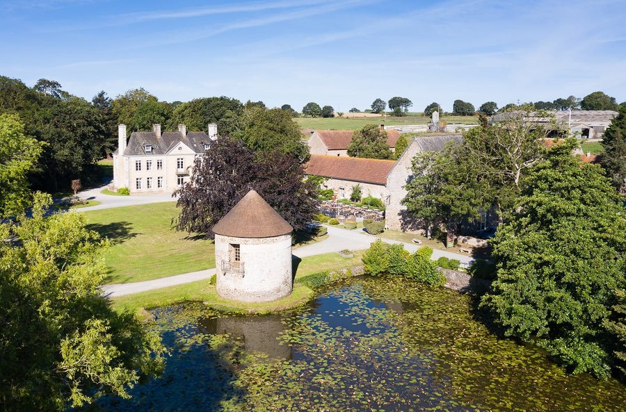 Domaine AbracadaRoom : Château de Lez-Eaux - Image 1