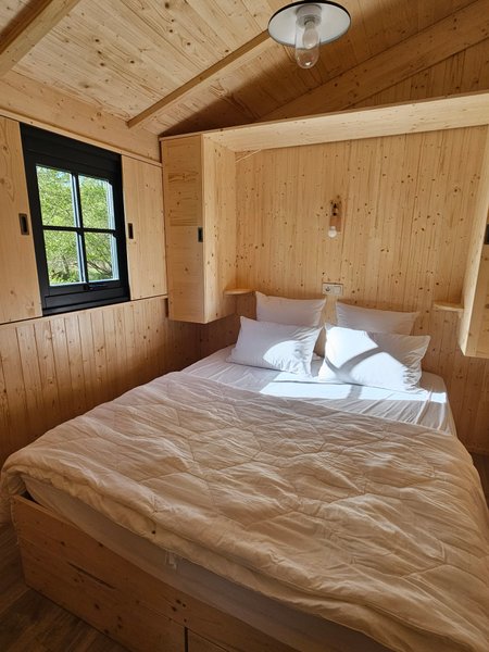 Hébergement AbracadaRoom : Lodge sur pilotis, étang privé, nature et biodiversité à Sarlat - Image 5