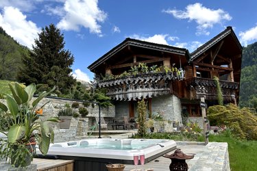 Lodge Jardin Secret à Montriond (2)