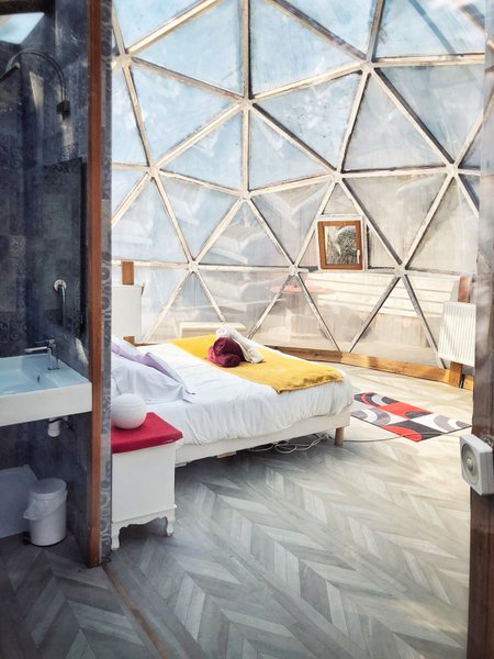 Hébergement AbracadaRoom : La Bulle Dôme Étoilée & Spa - Image 5