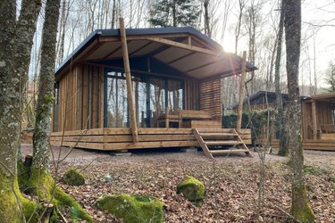 HY•Lødge Spa-2pers N°1 (Chalet nature avec spa privatif) à Anould (1)