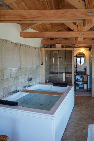 Hébergement AbracadaRoom : La motte des seigneurs, spa et sauna - Image 20