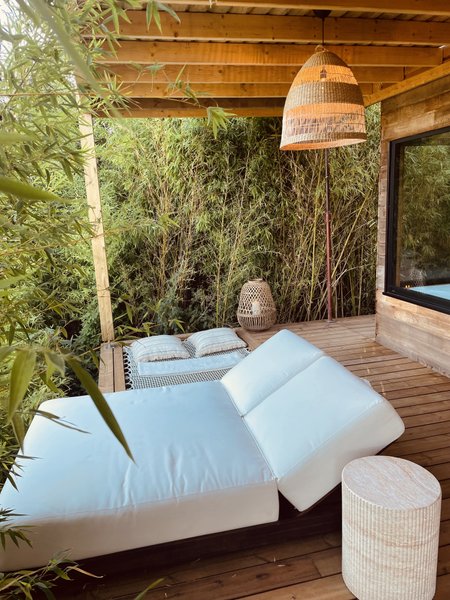 Hébergement AbracadaRoom : Suite Refuge • Écrin de luxe & bain nordique au bord du canal - Image 7