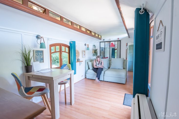 Hébergement AbracadaRoom : La roulotte de Fichous & Spa privatif - Image 4