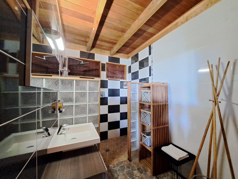 Hébergement AbracadaRoom : Kaza man coco, Spa & Sauna - Image 8