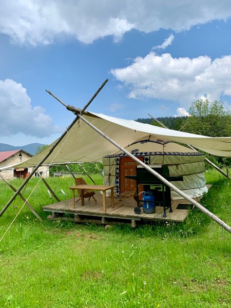 Hébergement AbracadaRoom : Yourte Altaï Séjour authentique auprès de huskies - Image 3