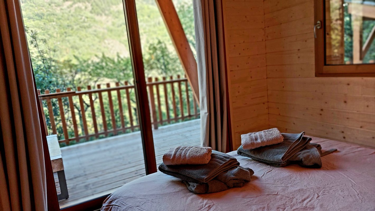 Chalet l'Empreinte à Saint Etienne De Tinée (19)