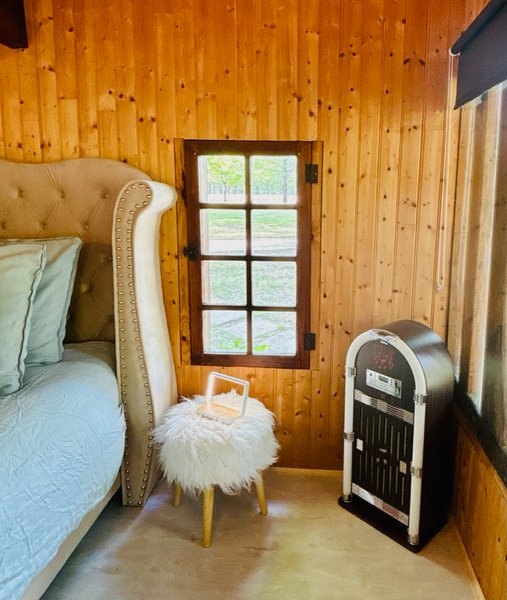 Hébergement AbracadaRoom : Chalet Romantique & Spa - Image 12