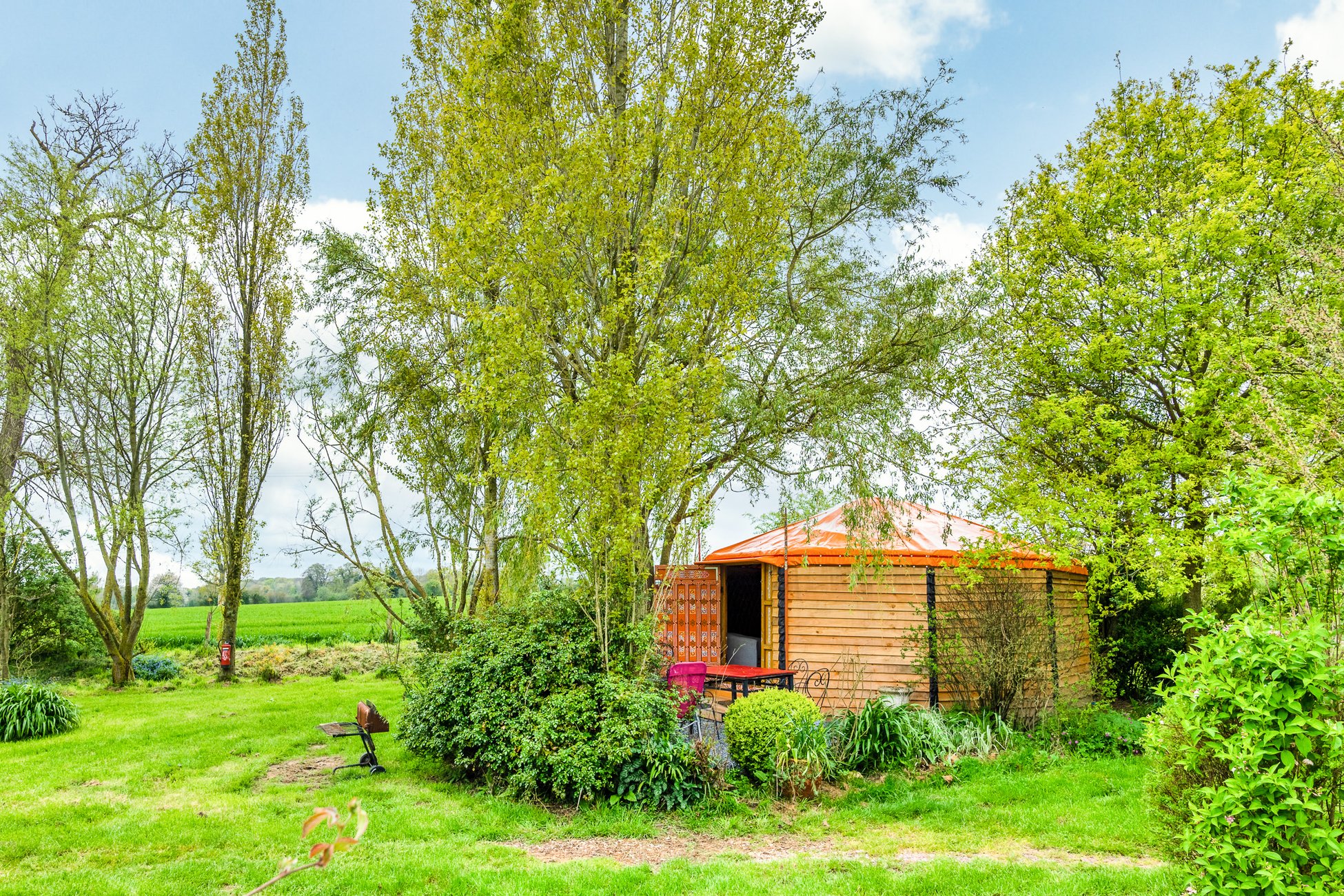 Hébergement UnicStay : Yourte Orange à Caumont-Sur-Aure
