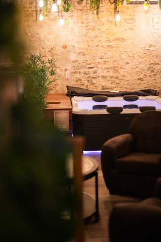 Hébergement AbracadaRoom : Prohibition - Love, Atypique room & Spa & Sauna - Image 43