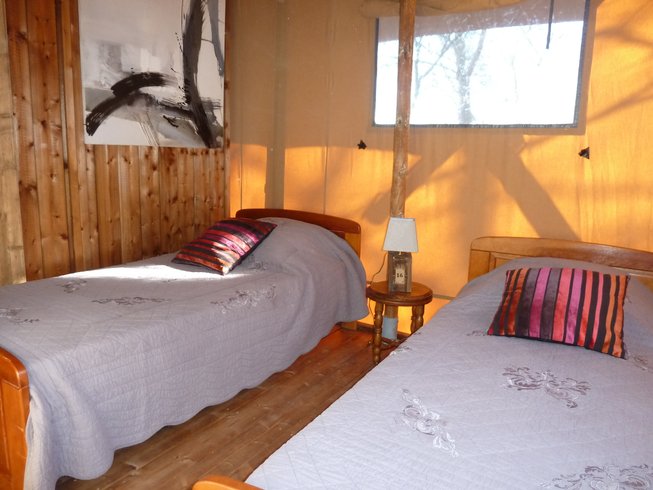 Hébergement AbracadaRoom : Tente Lodge Spa La Pinède - Image 9