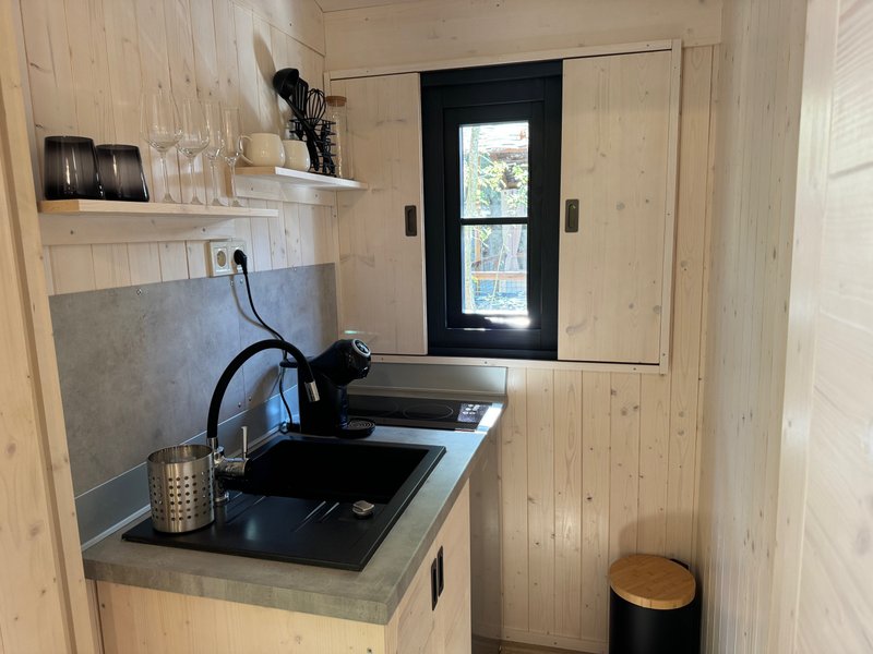 Hébergement AbracadaRoom : Cabane Romantique avec Jacuzzi - Image 5