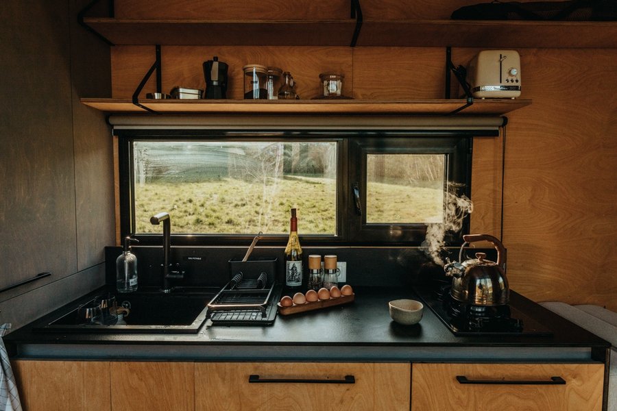 Domaine AbracadaRoom : Parcel Tiny House - dans les vignes du Beaujolais - Image 6