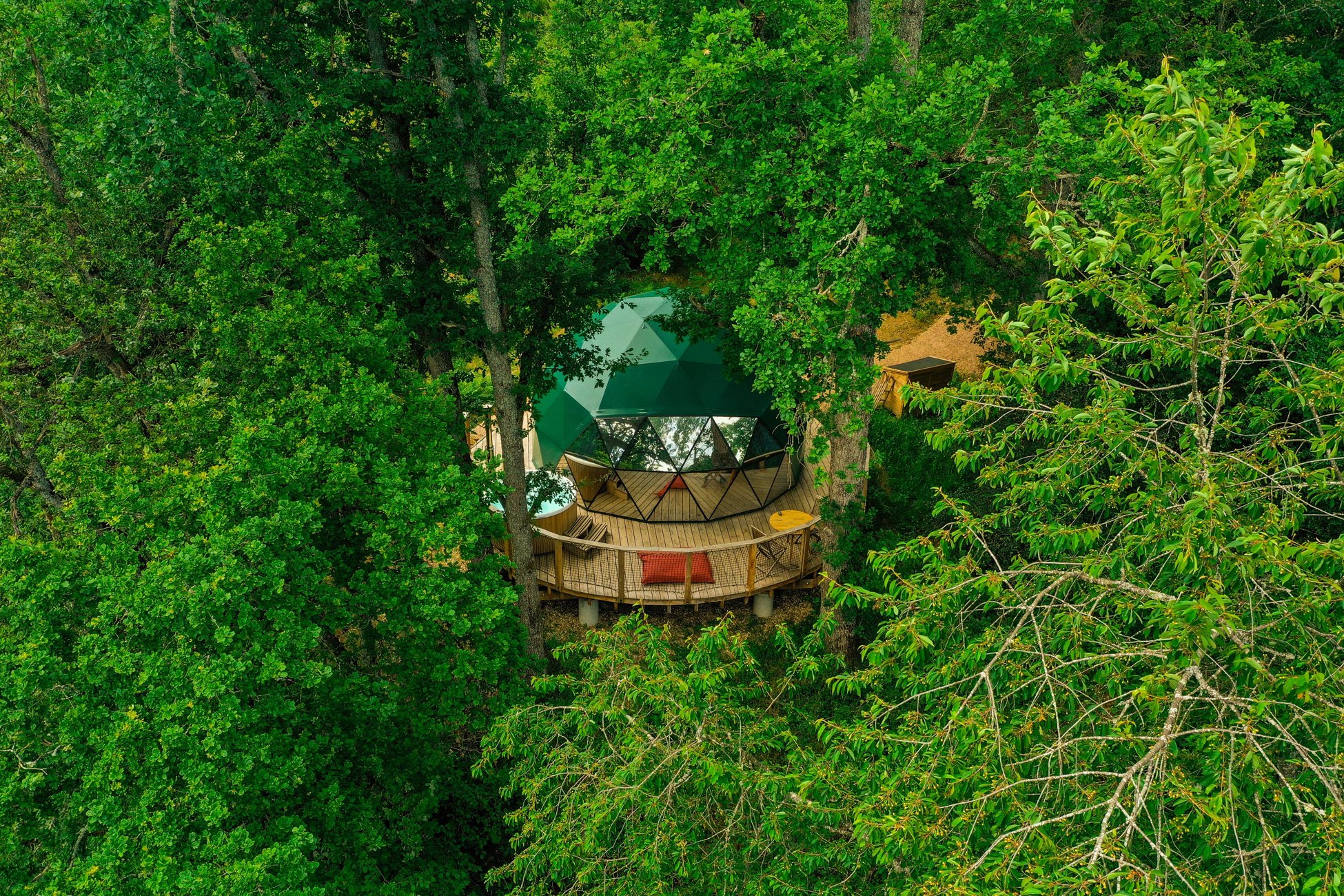 Hébergement UnicStay : Dôme Cassiopée & Spa à Cunlhat