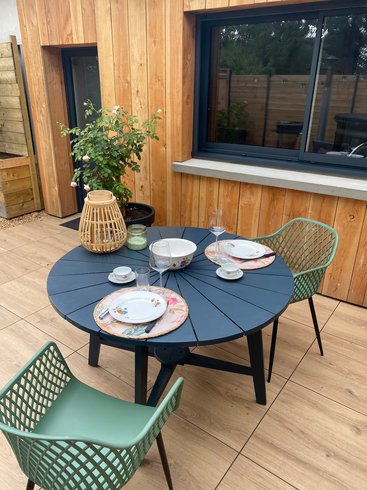 Hébergement AbracadaRoom : Chalet Cocooning & Bain Nordique Privatif - Image 4