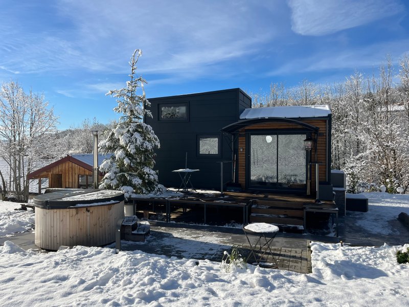 Hébergement AbracadaRoom : Tiny house Athena & Spa - Image 12