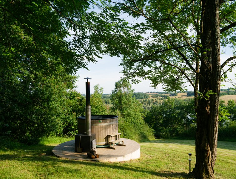 Hébergement AbracadaRoom : La Cabane de d'Artagnan & spa - Image 2