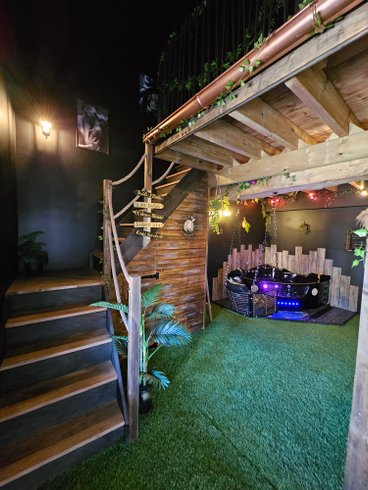 Hébergement AbracadaRoom : Secret love garden loveroom n'spa - Image 20