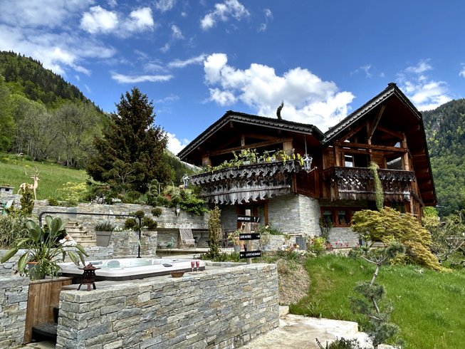 Domaine AbracadaRoom : Mont Amour - Image 1