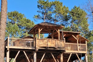 Cabane dans les arbres Ardèche