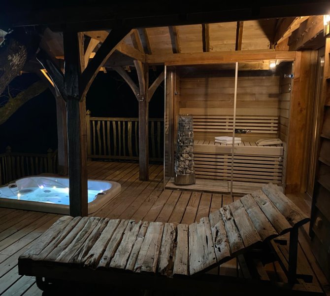 Hébergement AbracadaRoom : Cabane Château Puybeton & Spa & Sauna - Image 9