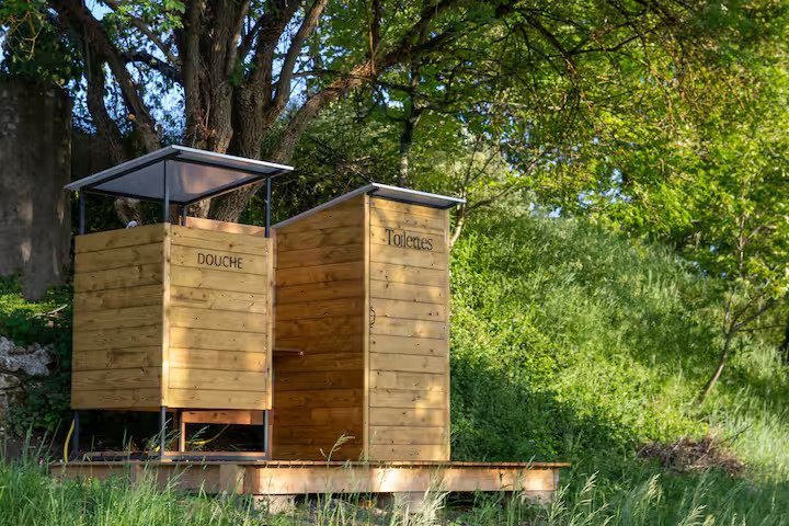 Hébergement AbracadaRoom : Tente dans les airs avec spa - Image 6