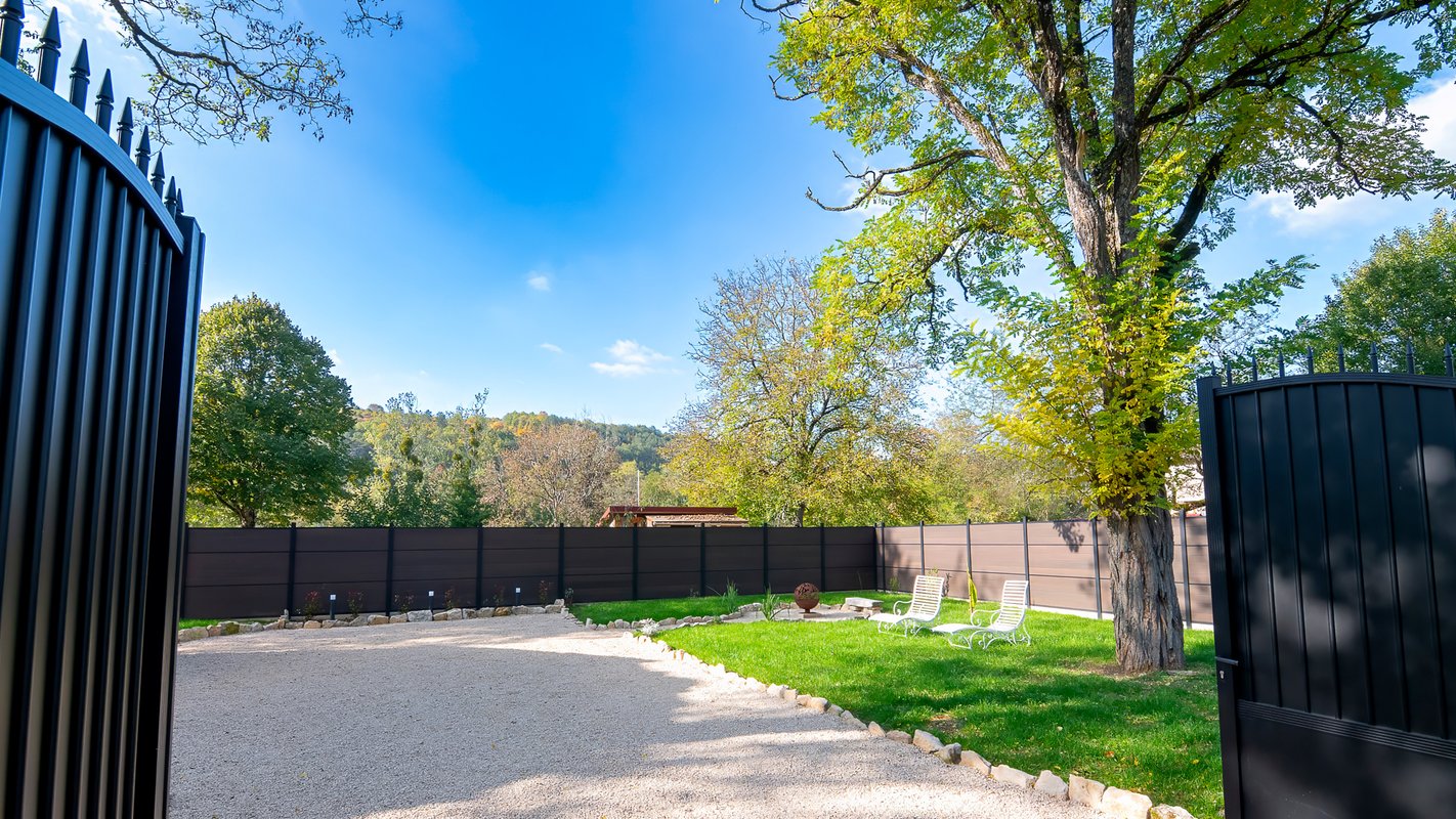Le Silo du Domaine des Ecus d'Or à Veuvey-Sur-Ouche (29)