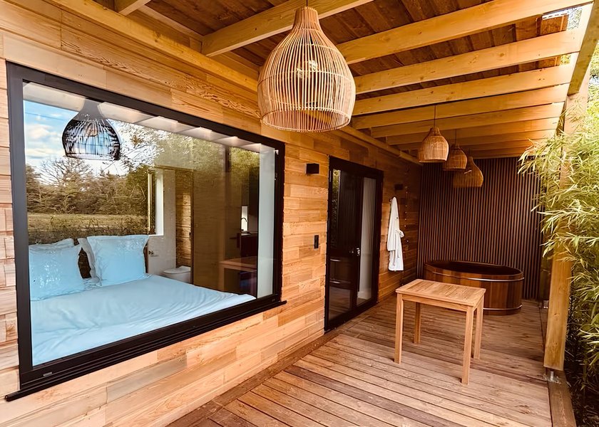 Hébergement AbracadaRoom : Lodge haut de gamme & bain nordique privatif au bord du Canal de Briare à 1h15 de Paris - Image 3