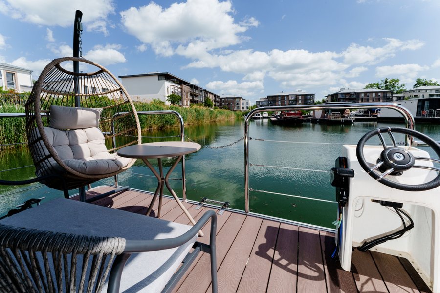 Hébergement AbracadaRoom : Suite flottante Supérieure Lit king-size Balnéo Sauna - Image 4