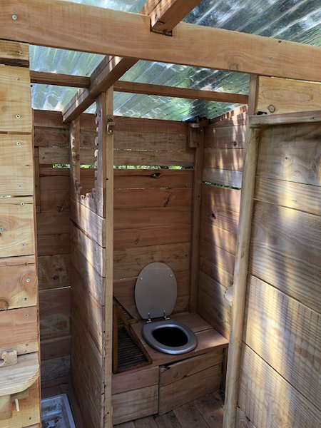 Hébergement AbracadaRoom : Le luxe champêtre d'un Géodôme en châtaignier - Image 10