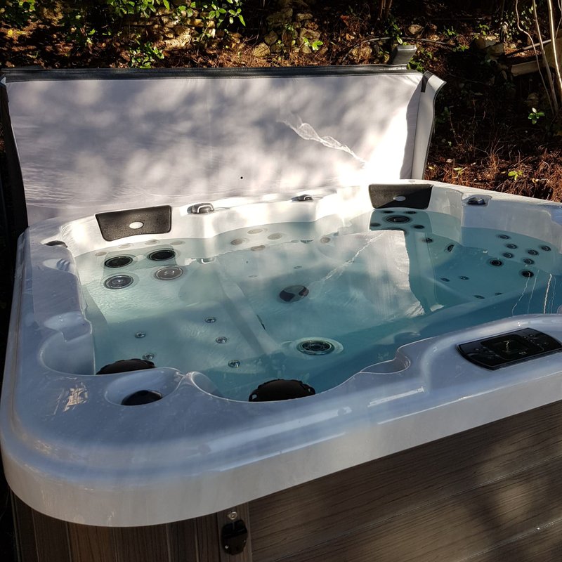 La Cabane Aixoise Piscine & Spa à Aix En Provence (28)