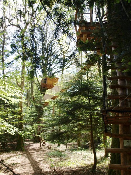 Hébergement AbracadaRoom : Cabane Nid Clos - Image 1