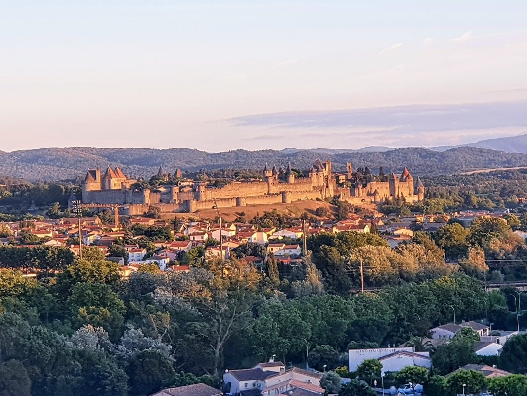 La Suite vue panoramique et Spa à Carcassonne (17)