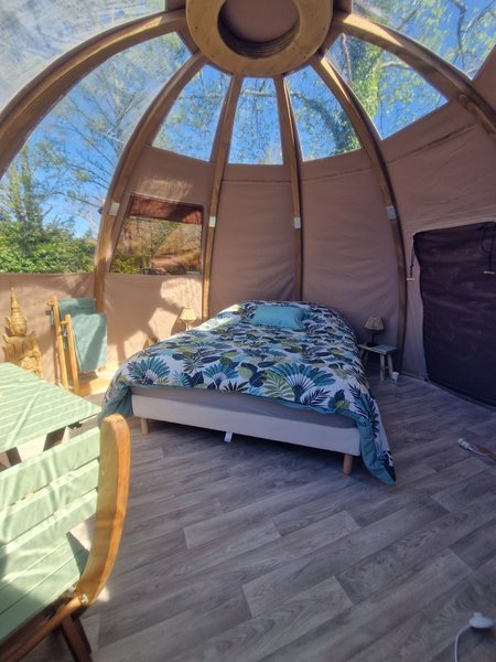 Hébergement AbracadaRoom : Dôme Saturne & Spa - Image 8